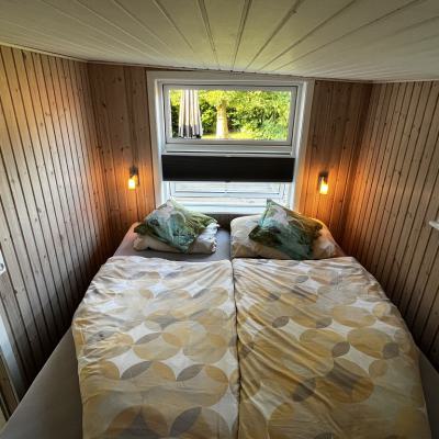 Schlafzimmer1 4